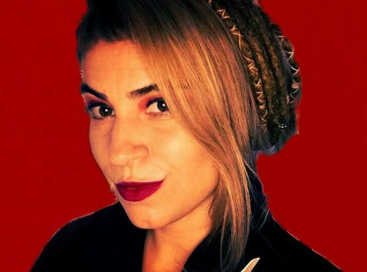 SAndra-Lessa--728x728